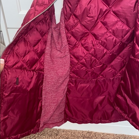 COPY - Lulu lemon VEST - Picture 3 of 5